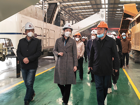 滎陽市市長(zhǎng)一行蒞臨鄭州鼎盛視察工作